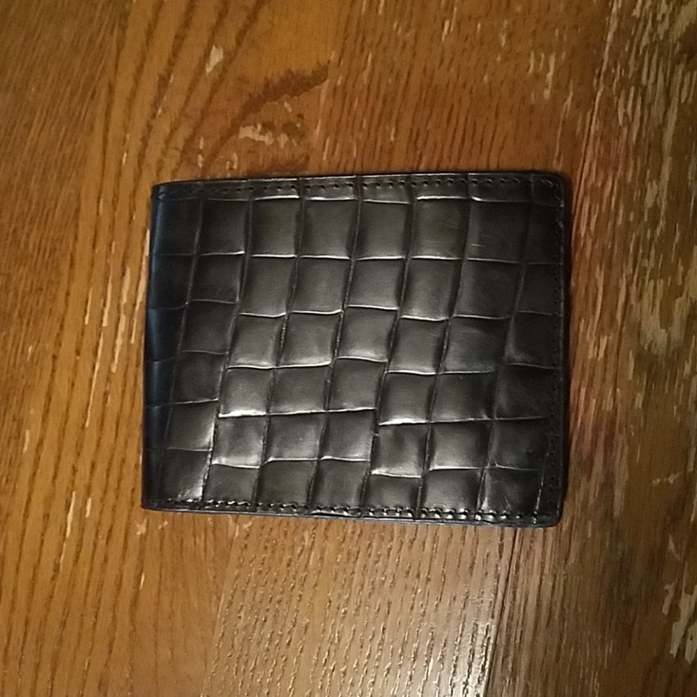 LNWOT Martin Dingman alligator wallet